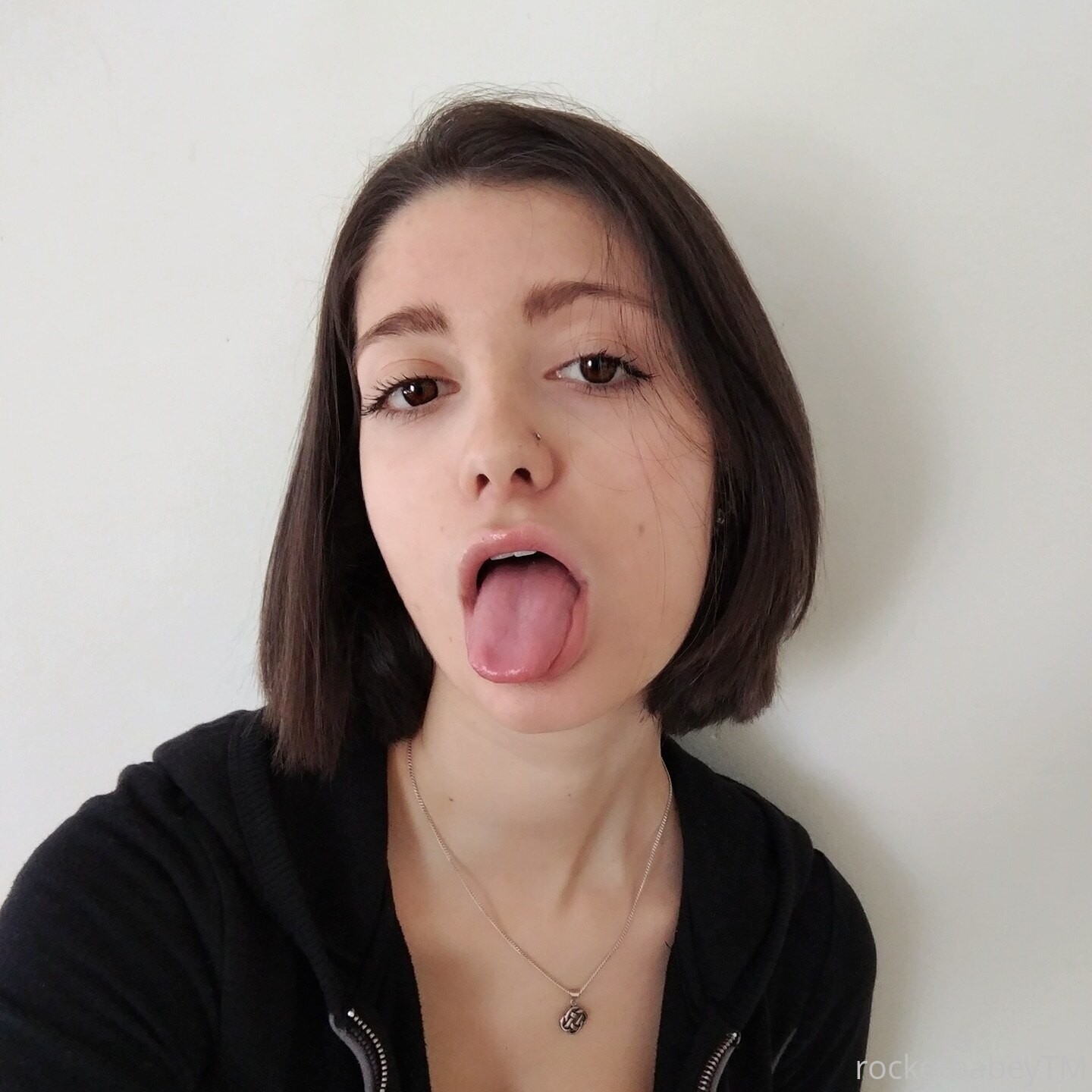 243605bf93c99422a3e48fd4d689fc80