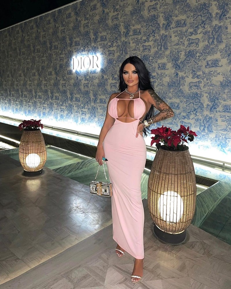 268091617 320045840122837 731077