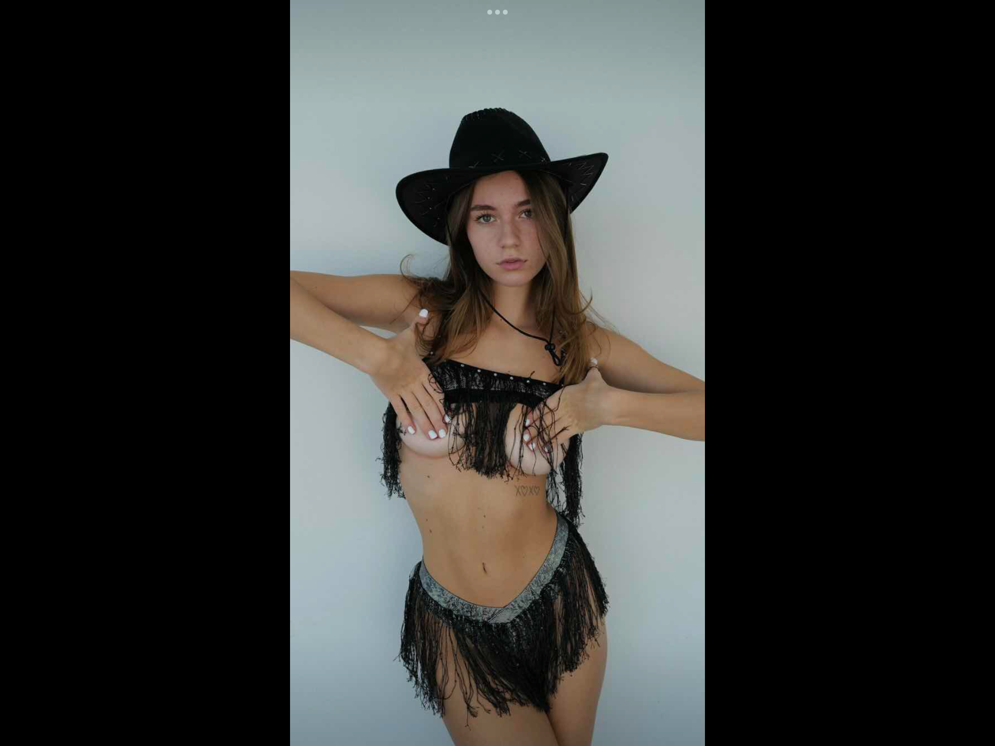 8E5A12FC 071D 4018 8D91 17440615F88E zHP9ePE8