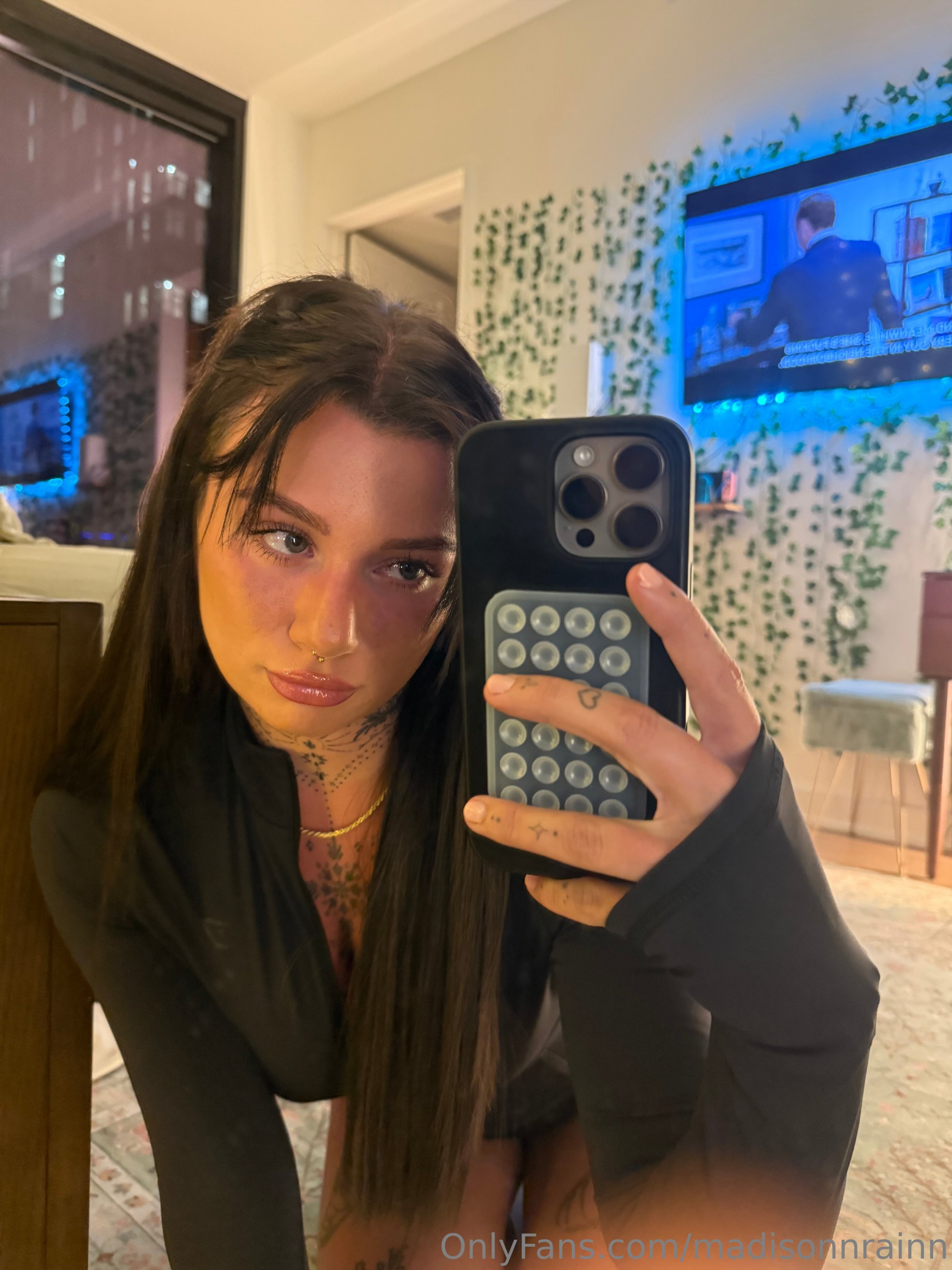 Thotbook botCOM20is20our20home  31