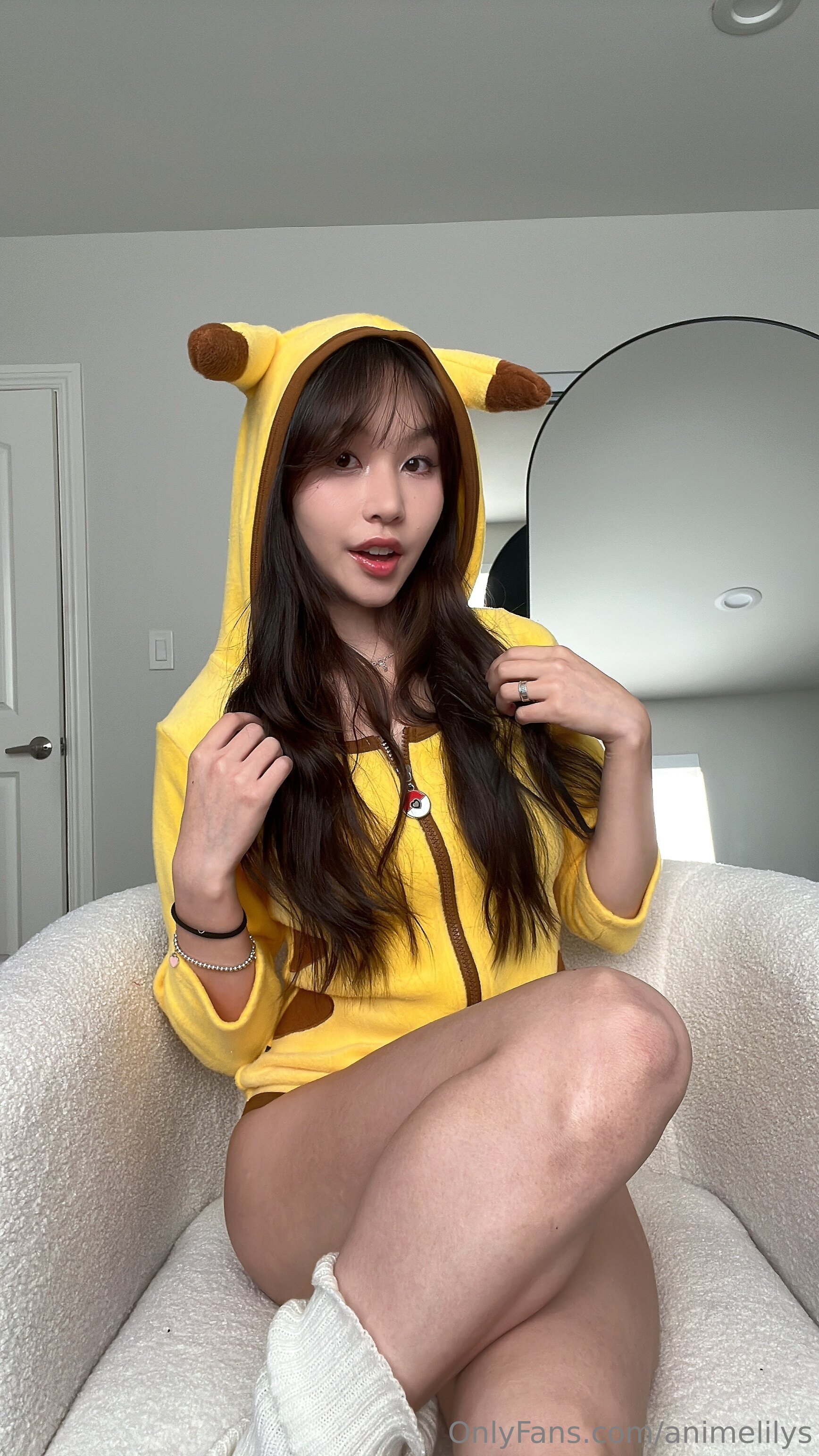 Pics20by2040thotbook bot285292028229