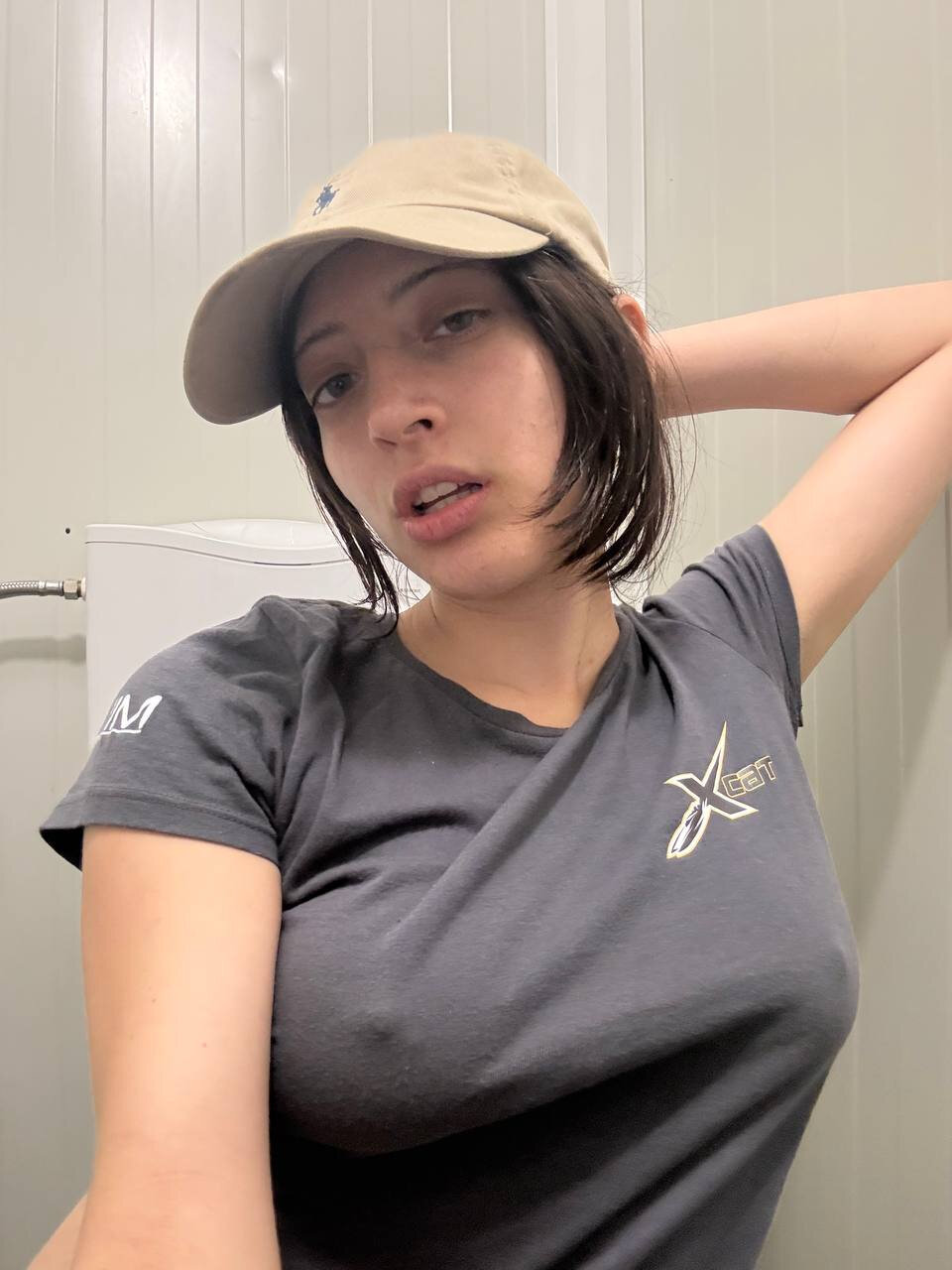 Visit20thotbook botio20for20MORE2035909