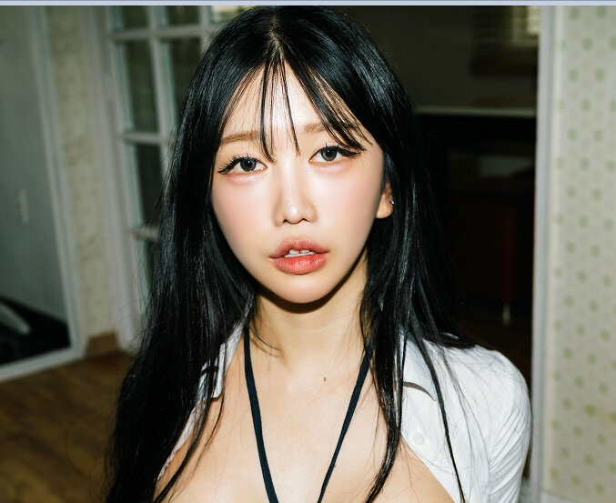 TG2040thotbook bot20282529