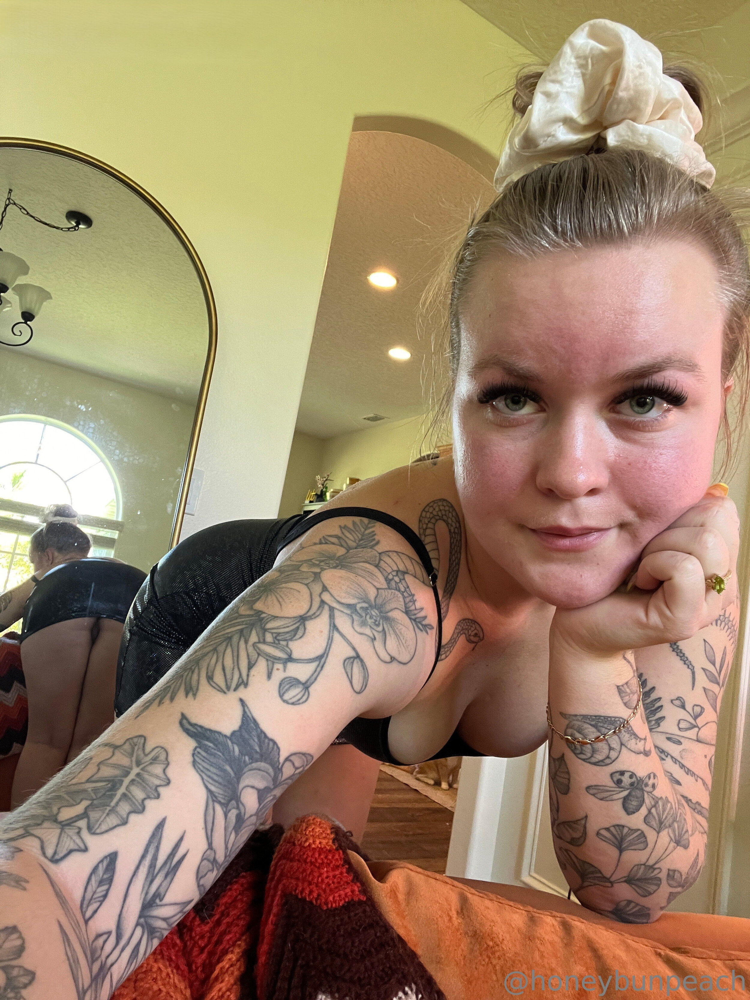 FindMore20at2040thotbook bot20on20Telegram201216