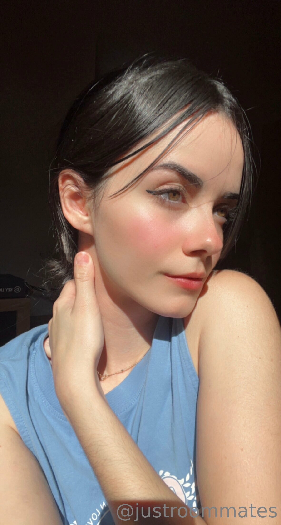 SsarahRoomie20 20TG20 2040thotbook bot20281329