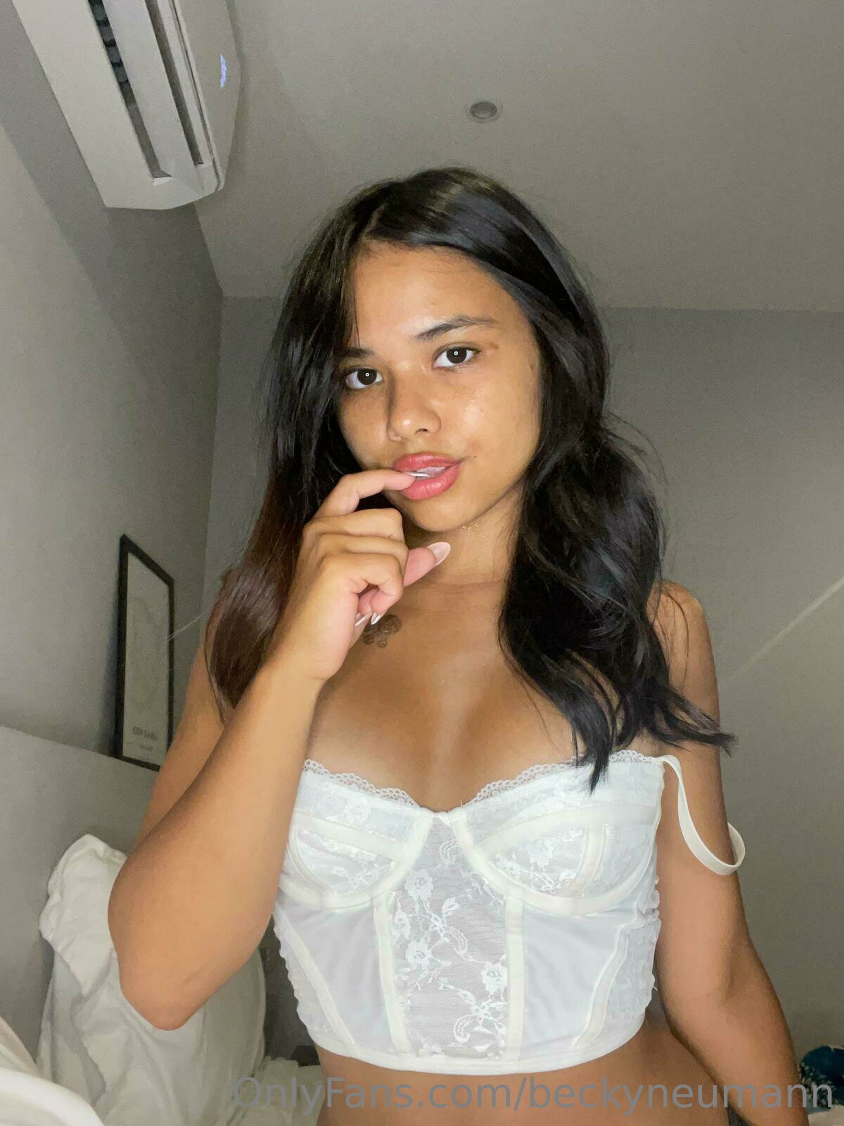 40thotbook bot20Telegram 3VNNulv