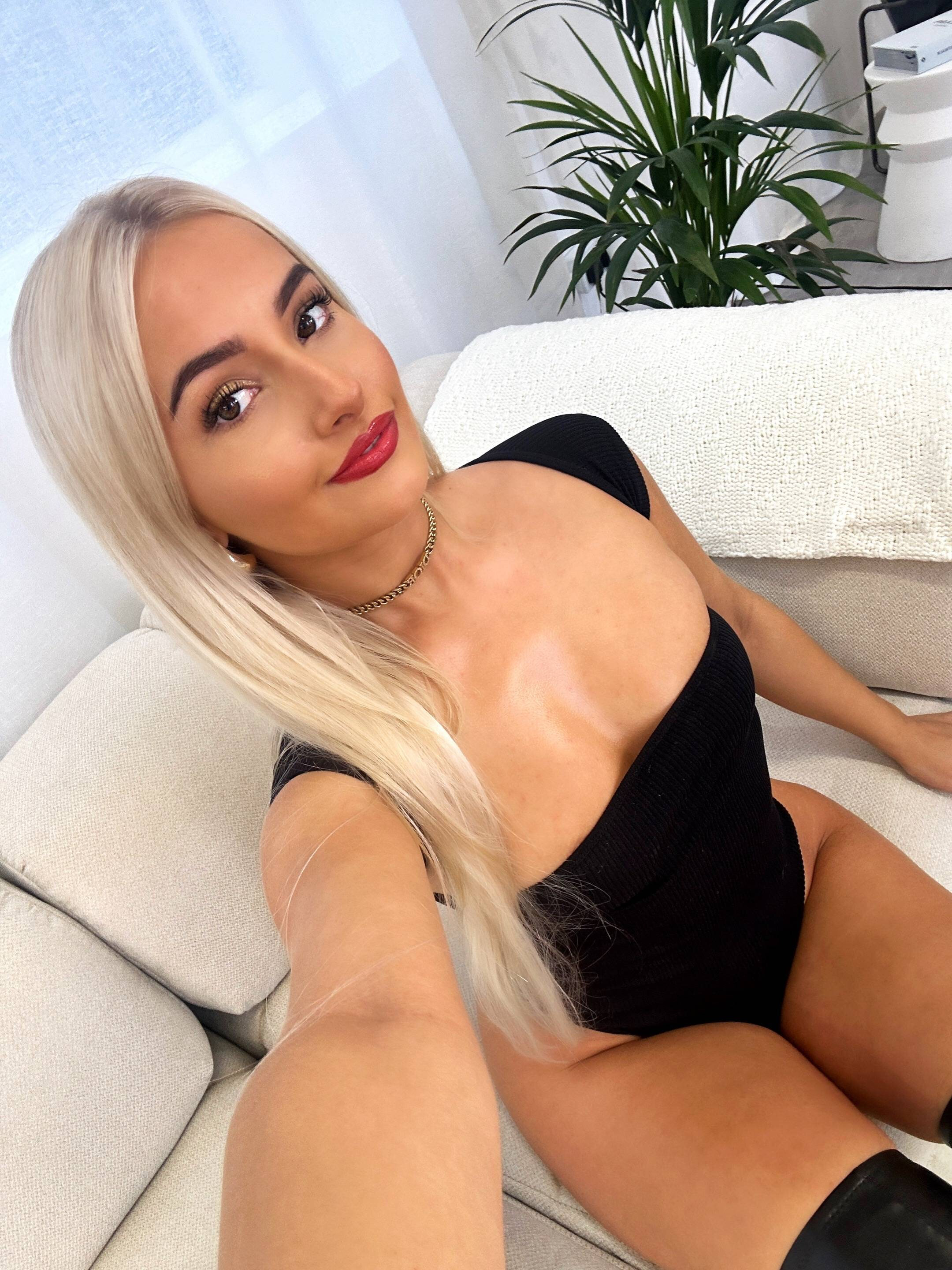 Visit20thotbook botio20for20MORE2005899