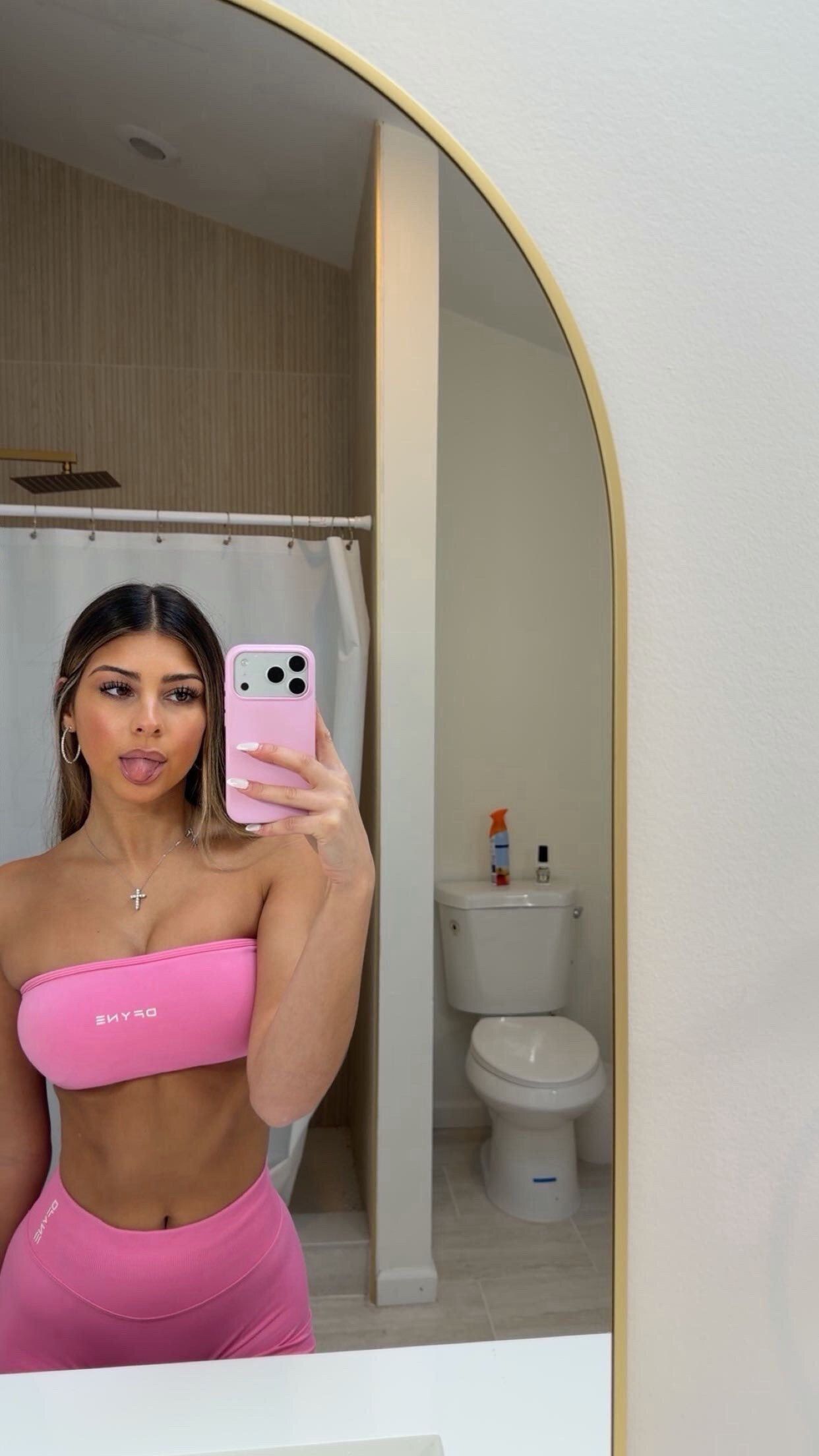 Visit20thotbook bot20for20MORE2008293