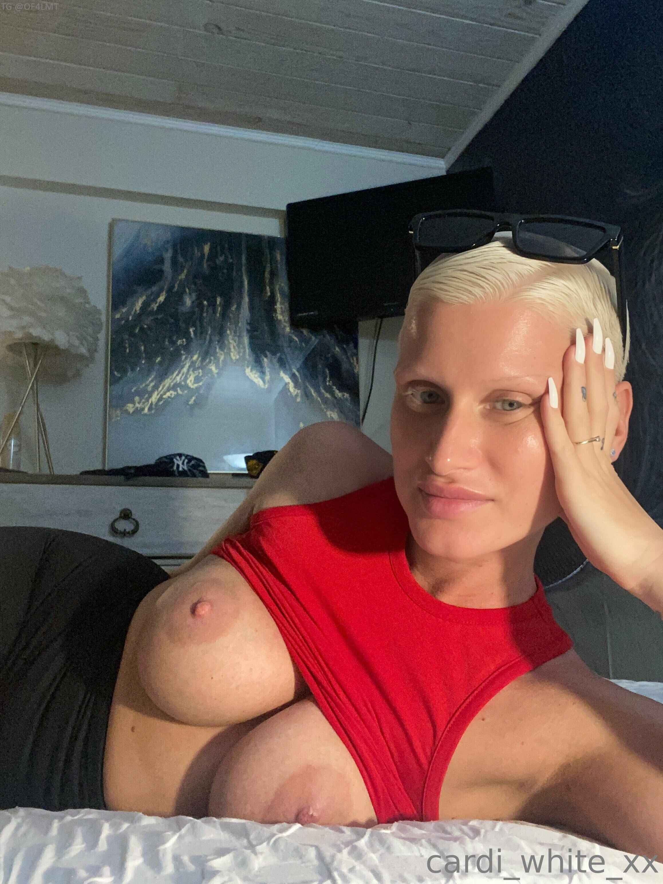 FindMore20at2040thotbook bot20on20Telegram145