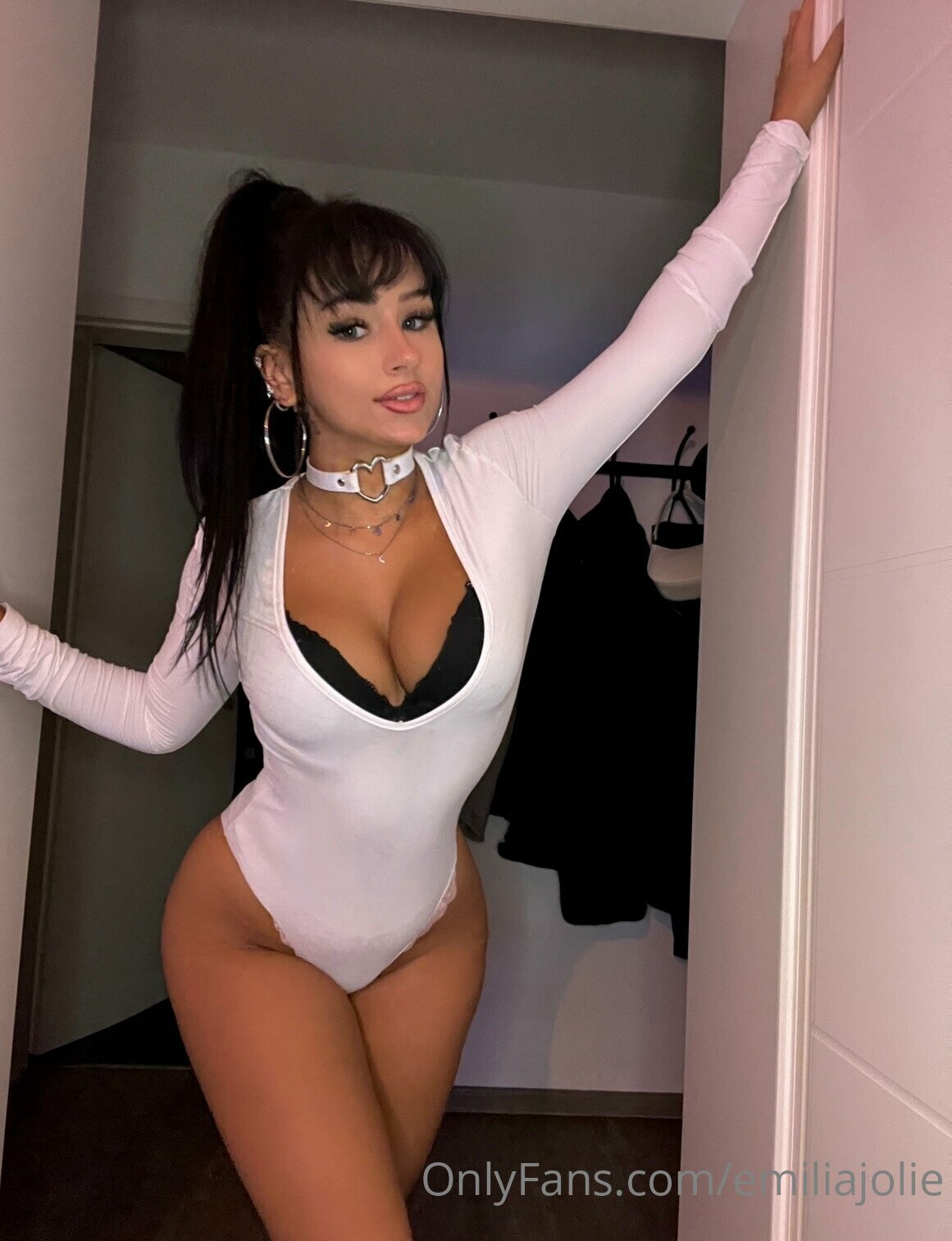 Visit20thotbook botio20FOR20MORE2000665