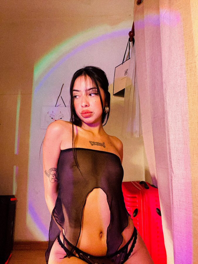 Visit20thotbook botio20for20MORE2004886