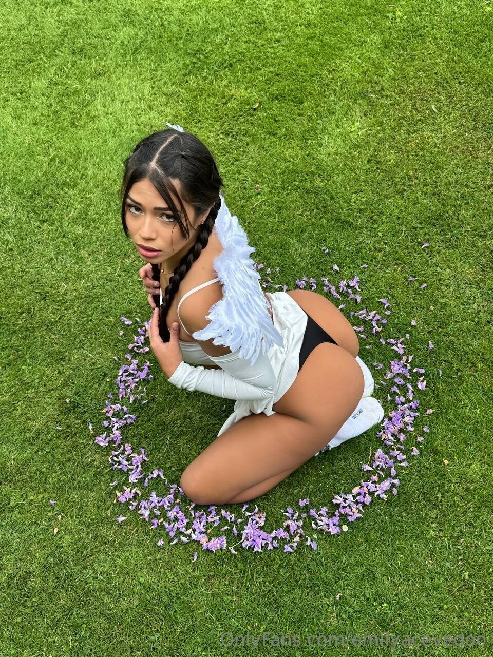 Visit20thotbook botio20for20MORE2004564