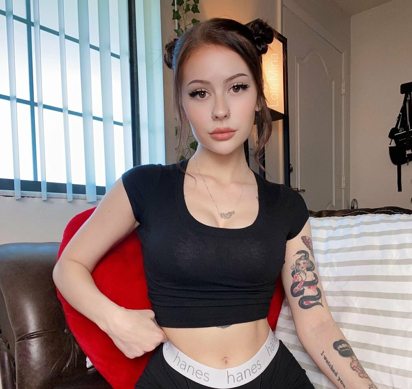 Lolaxyummy2040thotbook bot20on20tg203