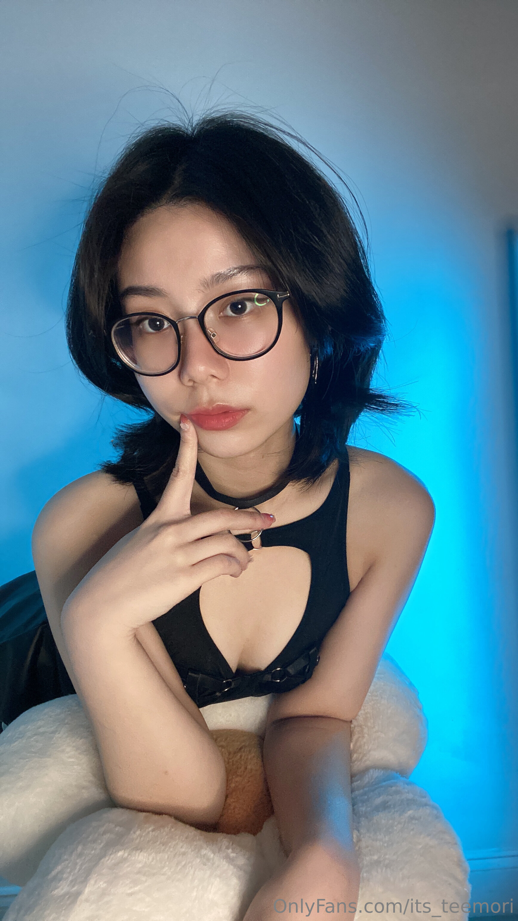 More20at2040thotbook bot20on20Telegram30