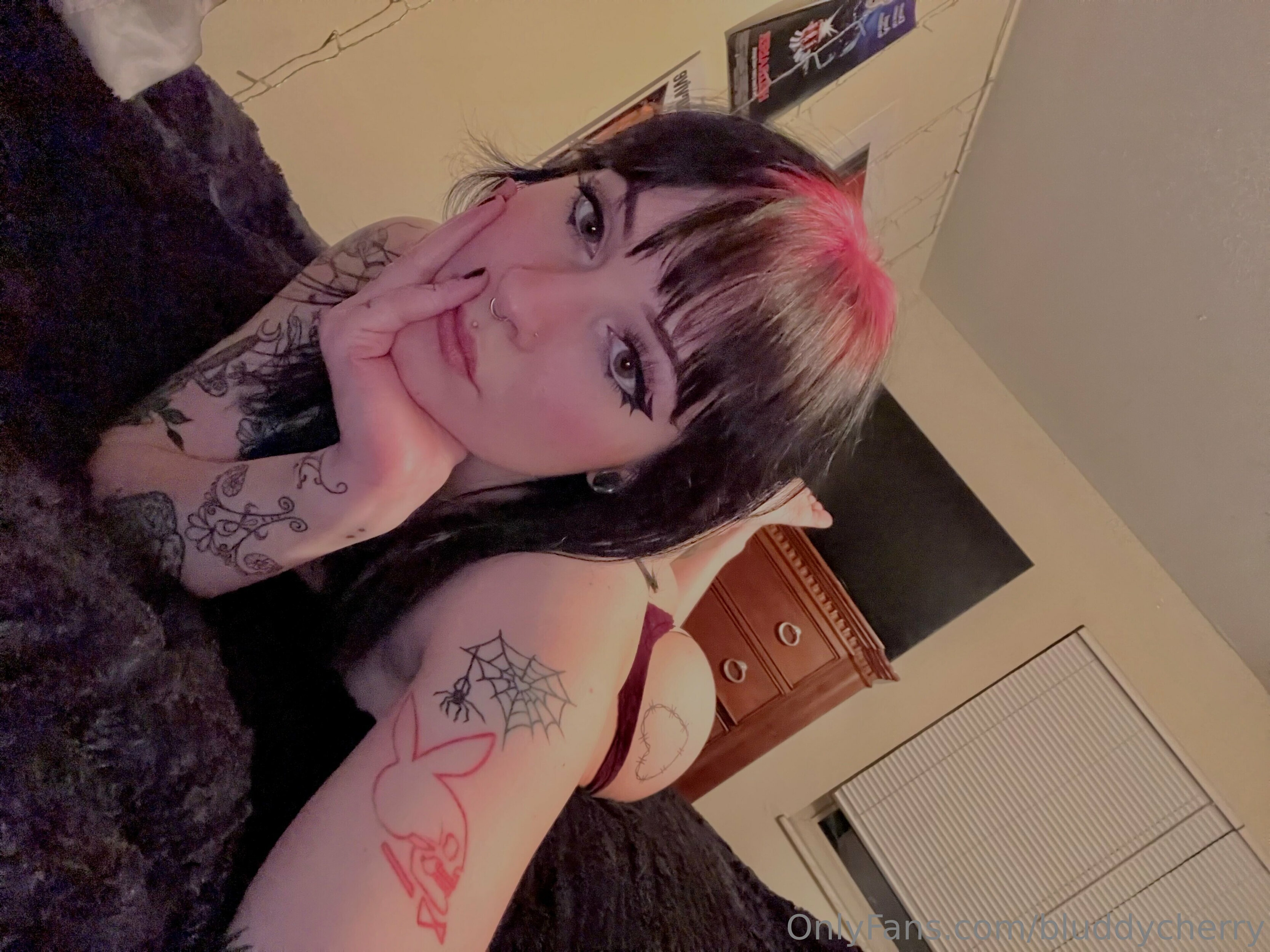 40thotbook bot20on20Telegram2028229