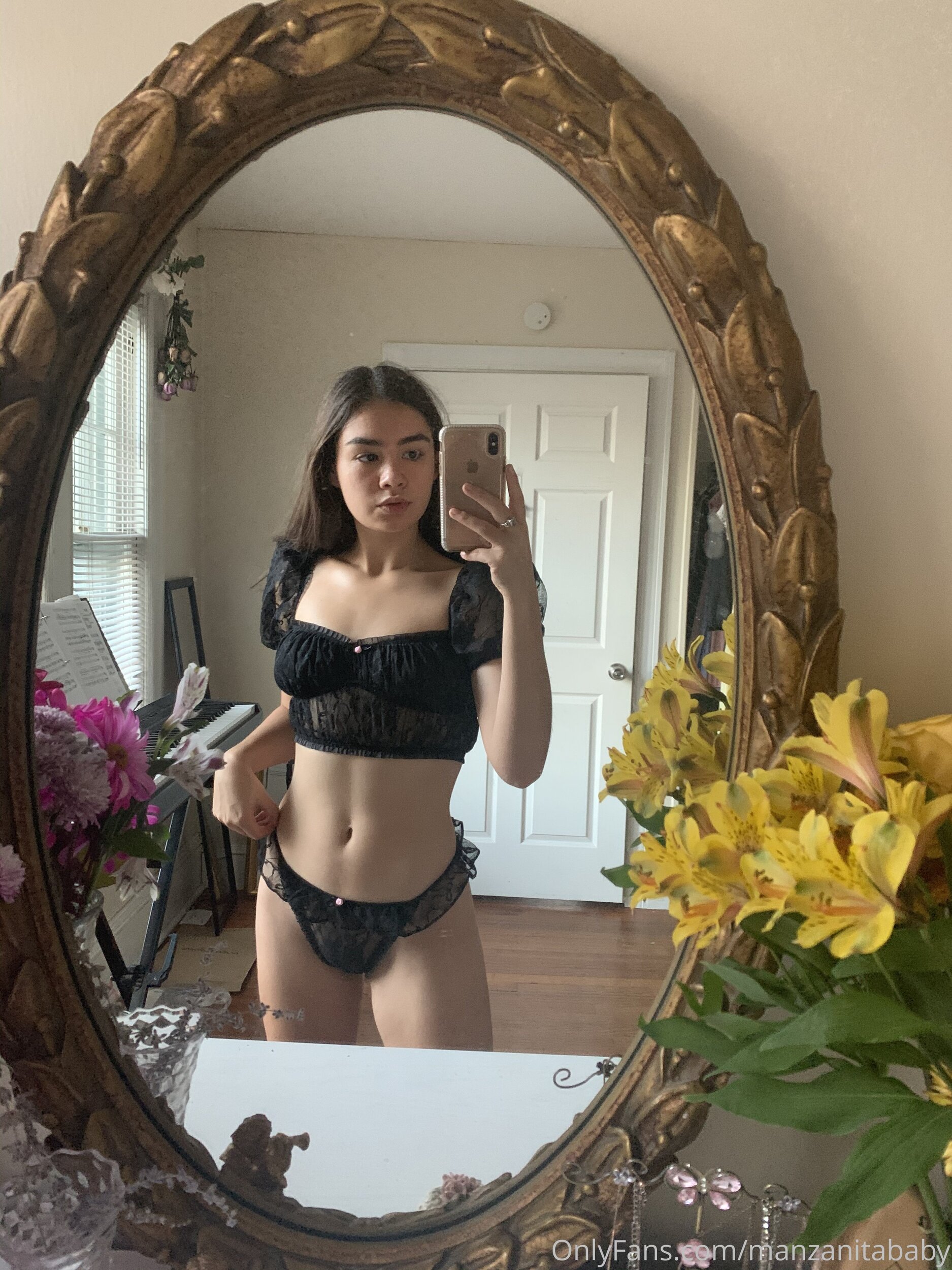 manzanitababy onlyfans nude gallery leaked (147).jpg