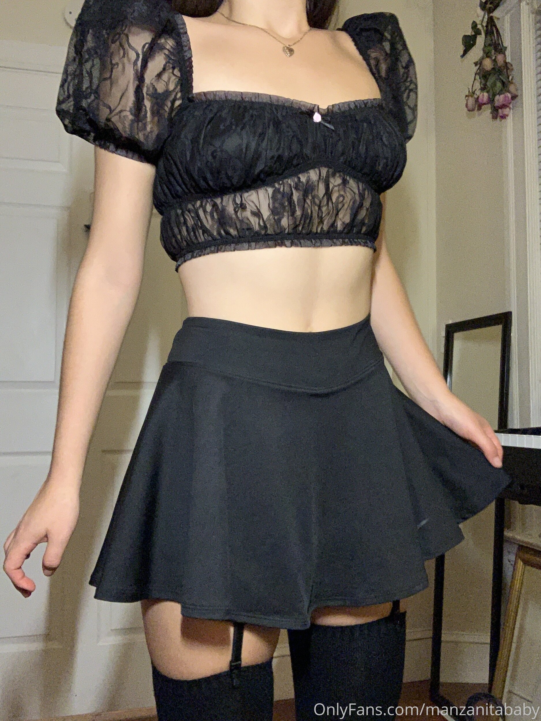 manzanitababy onlyfans nude gallery leaked (164).jpg