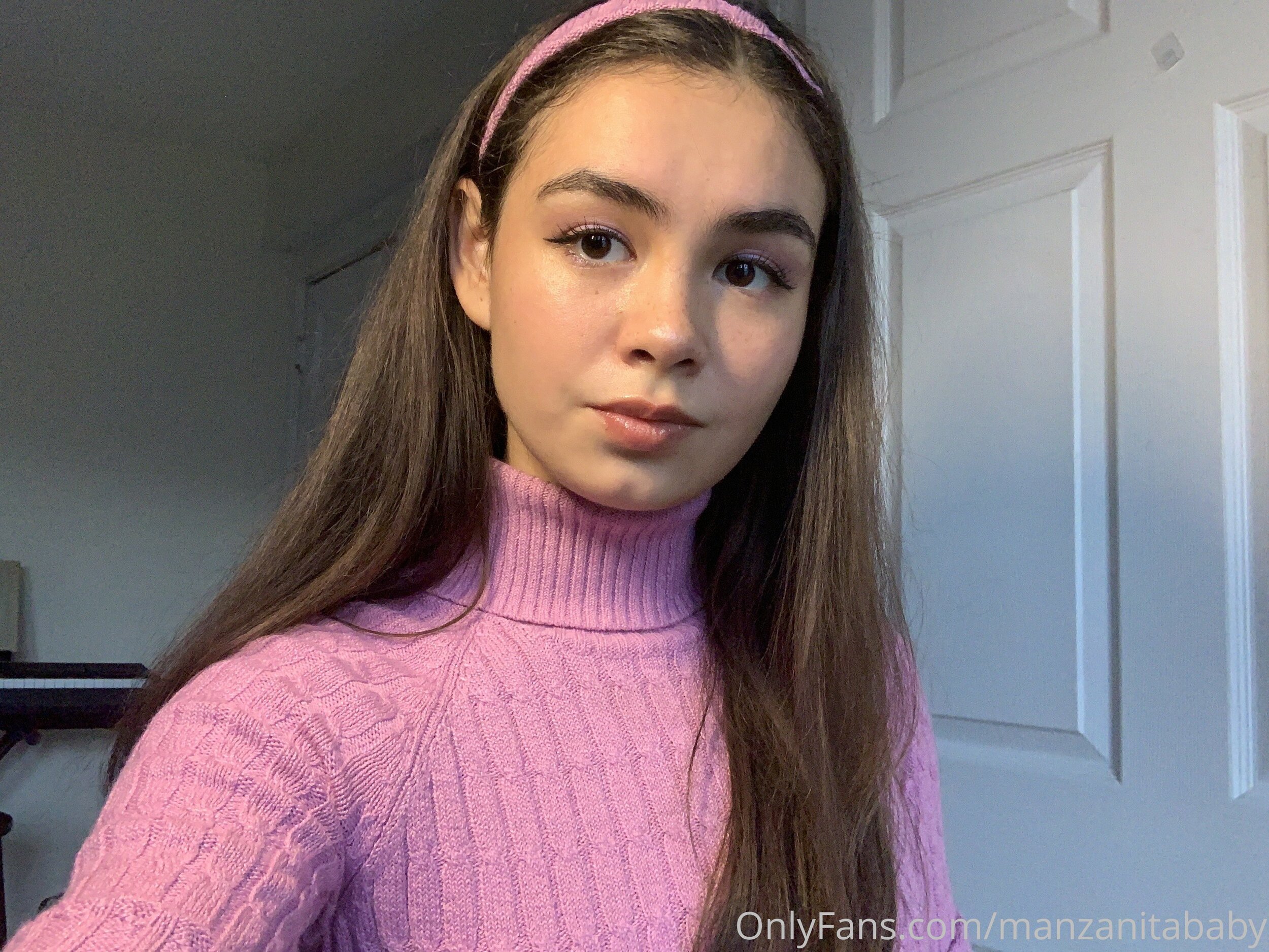 manzanitababy onlyfans nude gallery leaked (197).jpg
