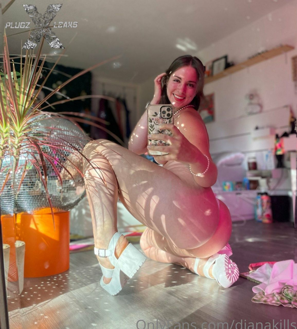 1000143589-jpg.435657